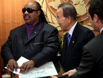 Stevie Wonder Read Braille as UN Messenger of Peace